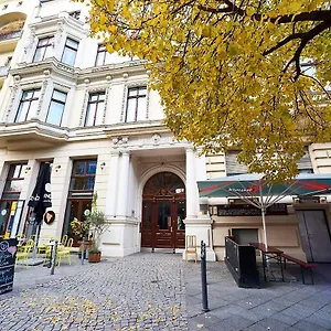 Bearlin - Center East , Berlijn Duitsland